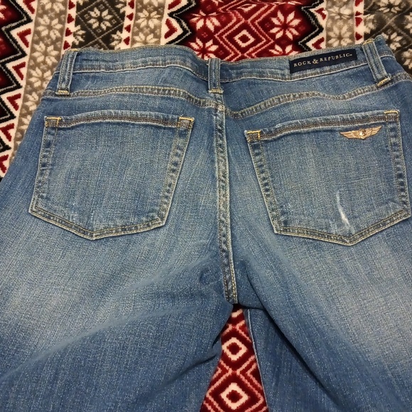 Rock and Republic Shorts - Picture 4 of 5